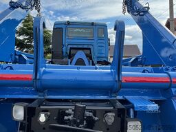 MAN nosič kontajnerov