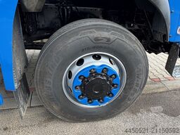 MAN nosič kontajnerov