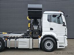 MAN TGS 35.470 8x4 / HMF 2243 Z KRAAN + HAAKARM