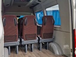 IVECO Daily C35 M1 9 Sitzer sauberes Fahrzeug