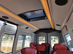 IVECO Daily C35 M1 9 Sitzer sauberes Fahrzeug