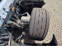 MERCEDES-BENZ Actros 2553 / Retarder / Ldbw / Lenkachse / 6E