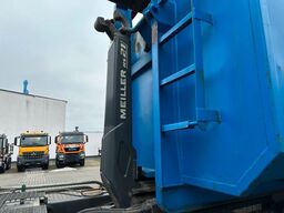 VOLVO 450 8x4 Abrollkipper MEILLER Kran PENZ 17L8.50R