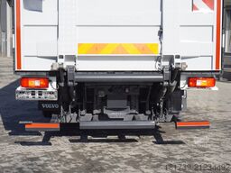 Volvo FH 500 6x2 E6 / Schmitz 19 EPAL refriger