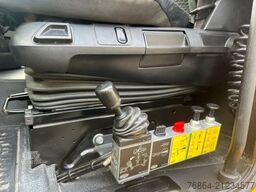 MERCEDES-BENZ AROCS 4151, 8X4 MEILLER-GESTEINSKIPPER, EURO 6, BORDMATIK, RETARDER, BLATT-BLATT