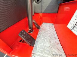 Combilift C8000 GAS TRIPLEX 8300 WIDE POSITIONER