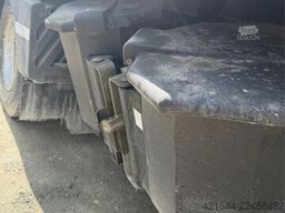 Mercedes-Benz Atego Recovery Truck with Jige Body