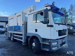 MAN TGM 15.250 bucket truck with 18 m working height –