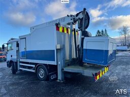 MAN TGM 15.250 bucket truck with 18 m working height –