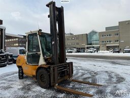 Toyota 42-7FDA50 5 tonn fork