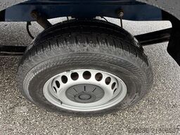 VOLKSWAGEN PELKABINE.