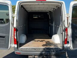 MERCEDES-BENZ Sprinter 316*L2H1*Automatik*3,5t AHK*Klima*PDC