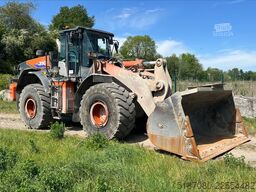 Hitachi ZW310-6