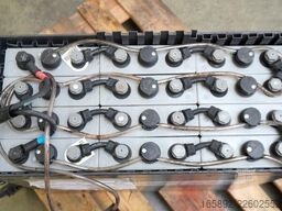 GNB 24 Volt 3 PzS 375 Ah
