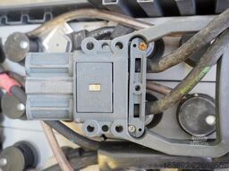 GNB 24 Volt 3 PzS 375 Ah