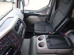 DAF LF 290 Bak+Klep Dhollandia 2500 KG
