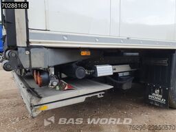 Schmitz Carrier 3 axles Doppelverdampfer Tailgate Palet...