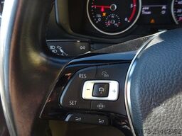 VW Grand California Autm. VA 600 LED Markise