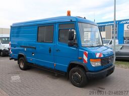 MERCEDES-BENZ Nr.31 Vario 614 D / AHK / SHZ / DoKa 9 Sitzer
