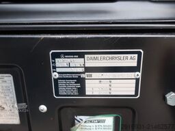 MERCEDES-BENZ Nr.31 Vario 614 D / AHK / SHZ / DoKa 9 Sitzer