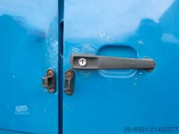 MERCEDES-BENZ Nr.31 Vario 614 D / AHK / SHZ / DoKa 9 Sitzer