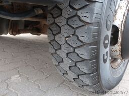 MERCEDES-BENZ Nr.31 Vario 614 D / AHK / SHZ / DoKa 9 Sitzer