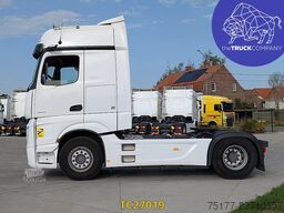 Mercedes-Benz Actros 1853