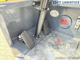 Combilift CB3000 GAS DUPLEX 4000MM POSITIONER