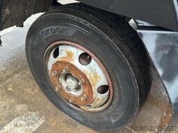 Mercedes-Benz SK 814 (MANUAL PUMP / POMPE MANUELLE / LAMES / ...