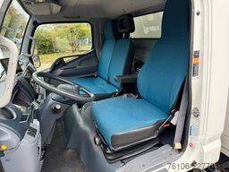 FUSO Canter 7C15 Koffer mit Ladebordwand