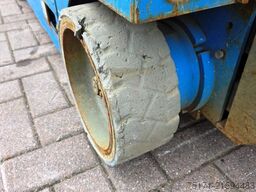 Genie GS1932 Electric, Working Height 7.8 m, 227kg Capac