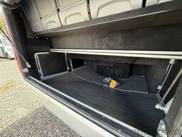 MERCEDES-BENZ Sprinter 519 CDI 31 Sitzplätze VIP Kofferraum