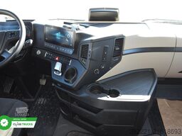 MERCEDES-BENZ Actros 5 1845 BigSpace