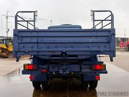 MercedesBenz 1017 4X4 ex army blue