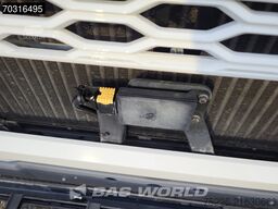 Volvo FH 460 4X2 Retarder 2xTanks I-ParkCool ACC