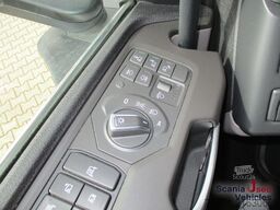 Scania S 590 A4x2NB / V8 / LED / Leder / Navi /TV