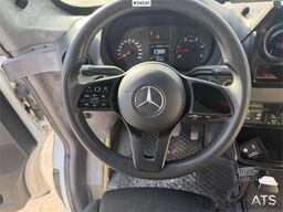 Mercedes-Benz Cento Bus Evolve with 31+1+1 seats and two sets of