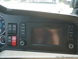 MAN TGS 35.420 8x2/Chassis 6.4 m/steer axles