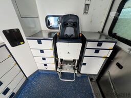 MERCEDES-BENZ Sprinter II 516 *KTW/RTW/RETTUNGSFAHRZEUG*KOFFER