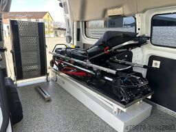 FORD Transit Custom / Rettungswagen / Liege / KTW