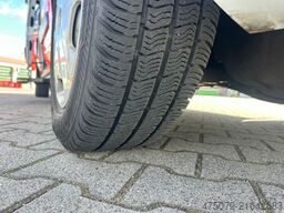 FORD Transit Custom / Rettungswagen / Liege / KTW