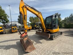 JCB 8065