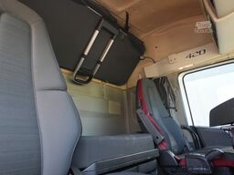 Volvo FH 420 tractor unit