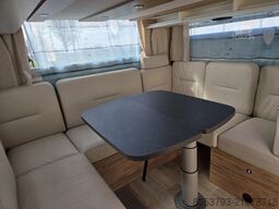 Pilote P696U