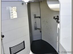 Humbaur Xanthos 2400