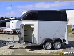 Humbaur Xanthos 2400