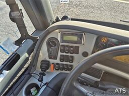 Volvo 9700H Coach – 53 + 1 + 1