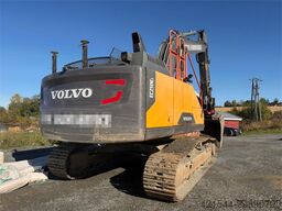 Volvo EC250EL Excavator with GPS, Tiltrotator and 2 Buck