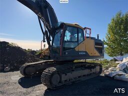 Volvo EC250EL Excavator with GPS, Tiltrotator and 2 Buck