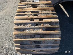 Volvo EC250EL Excavator with GPS, Tiltrotator and 2 Buck